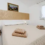 Διαμέρισμα Vanesa Ρόβινι
