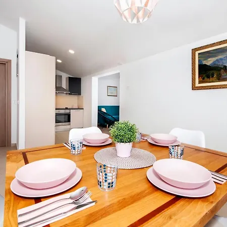 Vanesa Appartement *