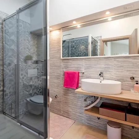 Vanesa Appartement *