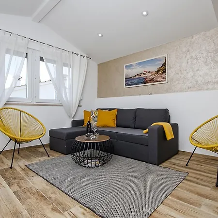 Vanesa Appartement *