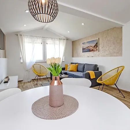 Vanesa Appartement *