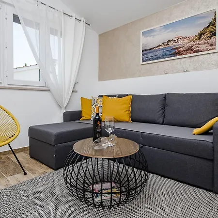 Vanesa Appartement *