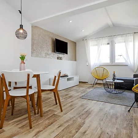 Apartments Vanesa Rovinj