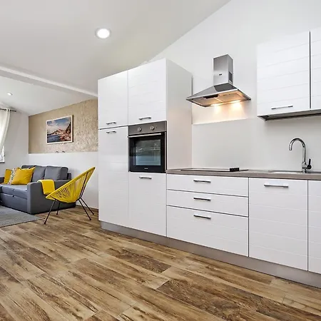 Vanesa Appartement *